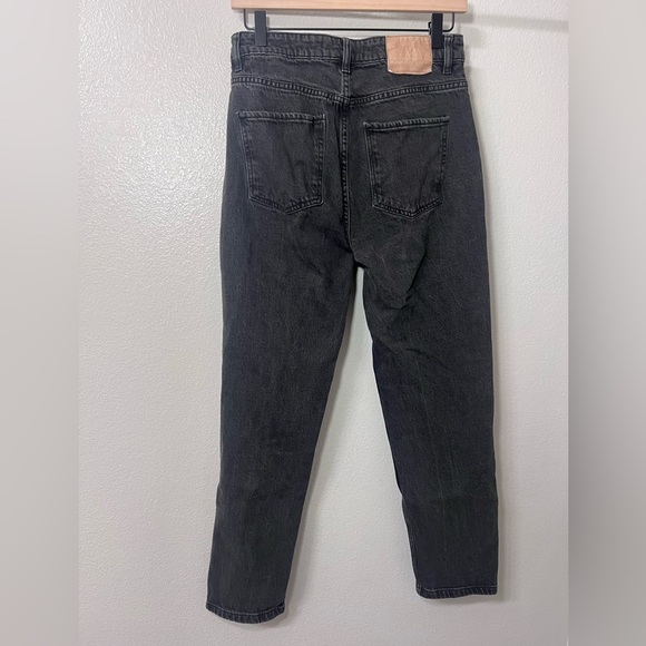 Zara High Rise Mom Jeans Size 6 - Picture 4 of 9